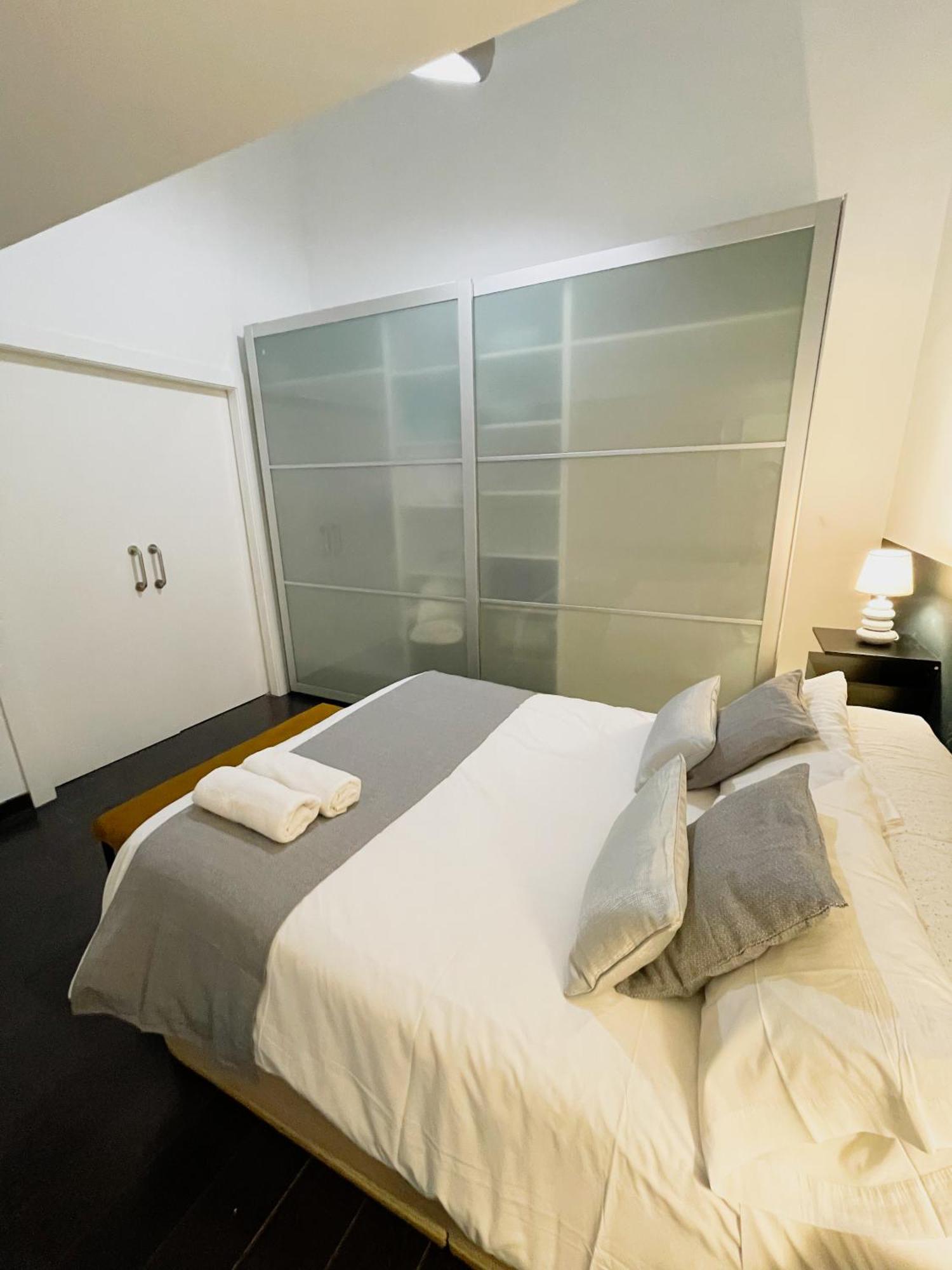 Apartmán Carretas Duplex Exterior Derecha Madrid Exteriér fotografie